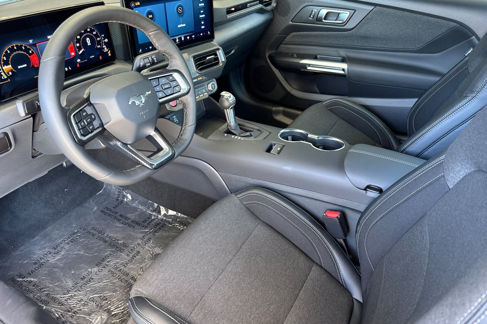 2025 Ford Mustang EcoBoost Fastback - Photo 11