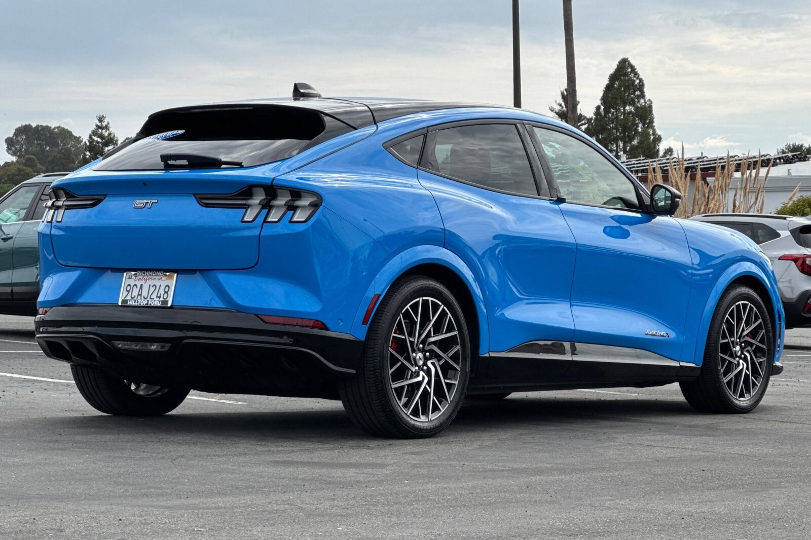2022 Ford Mustang Mach-E GT photo 4
