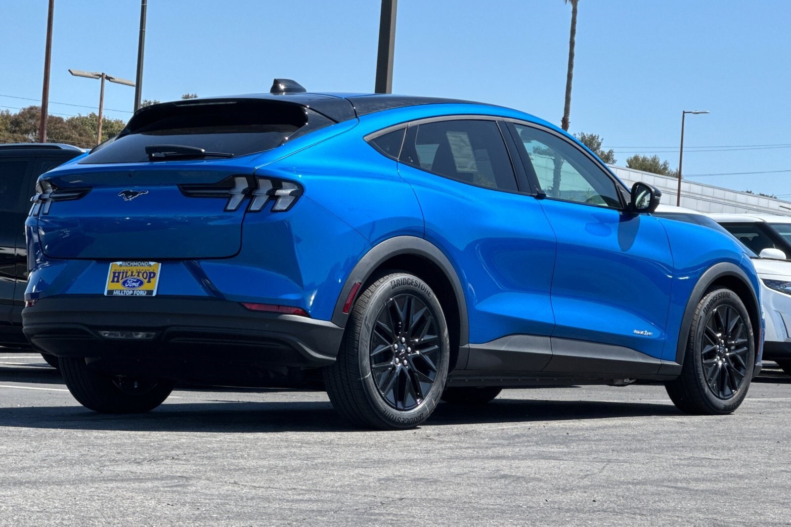 2025 Ford Mustang Mach-E Select photo 4