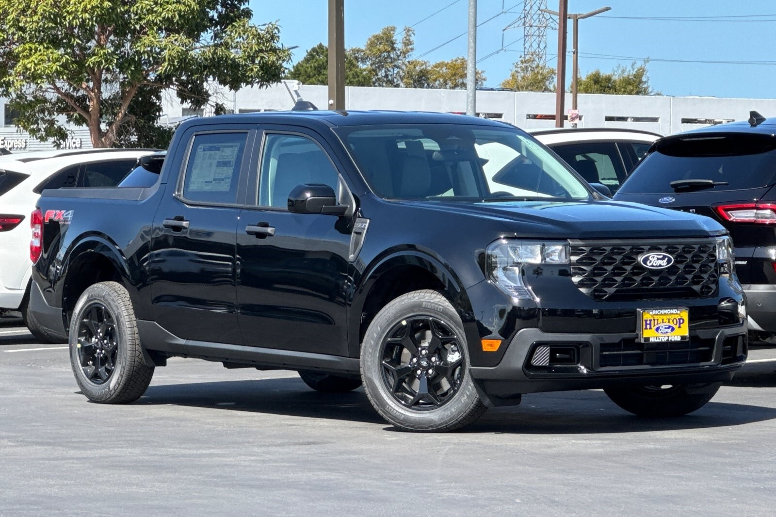 2025 Ford Maverick XLT photo 2