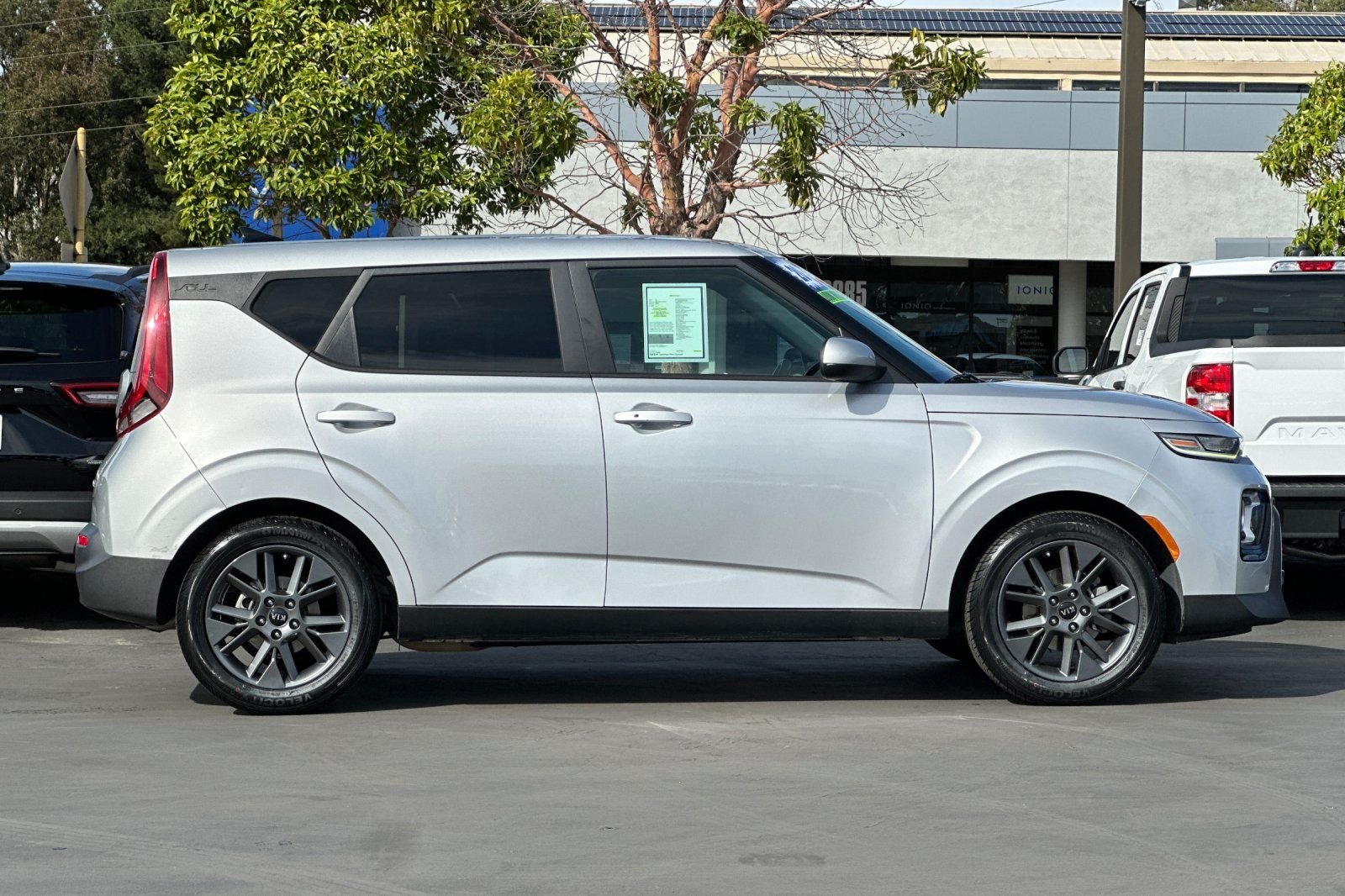 2020 Kia Soul EX photo 3