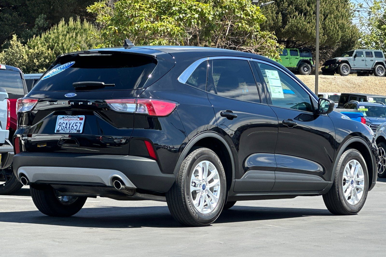 2022 Ford Escape SE photo 4