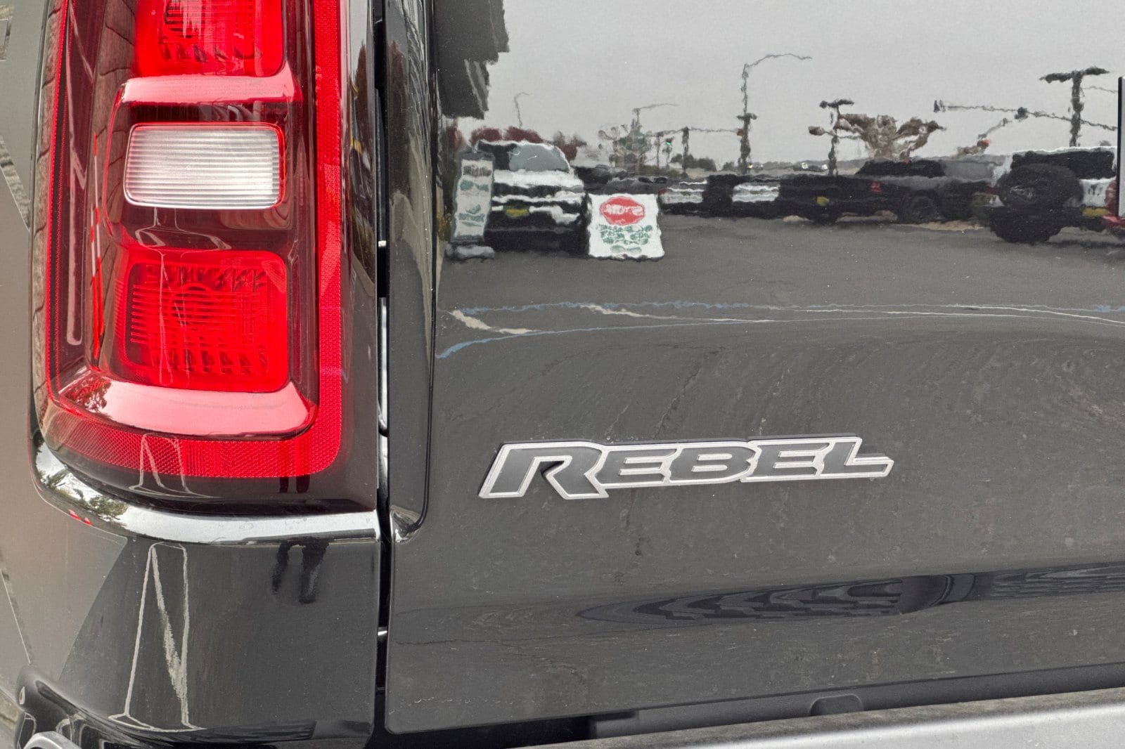 2026 RAM 1500 Rebel - Photo 22