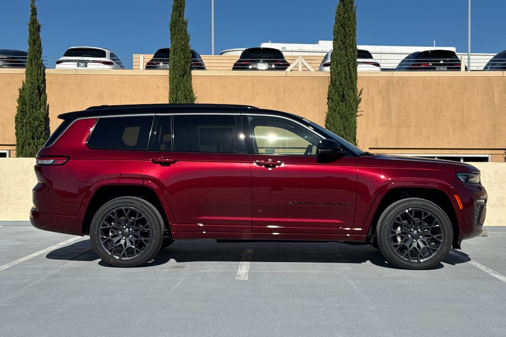 New 2026 Jeep Grand Cherokee L SUMMIT 4X4 Sport Utility