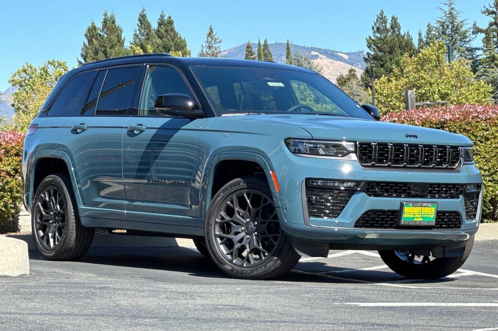 New 2026 Jeep Grand Cherokee SUMMIT 4X4 Sport Utility
