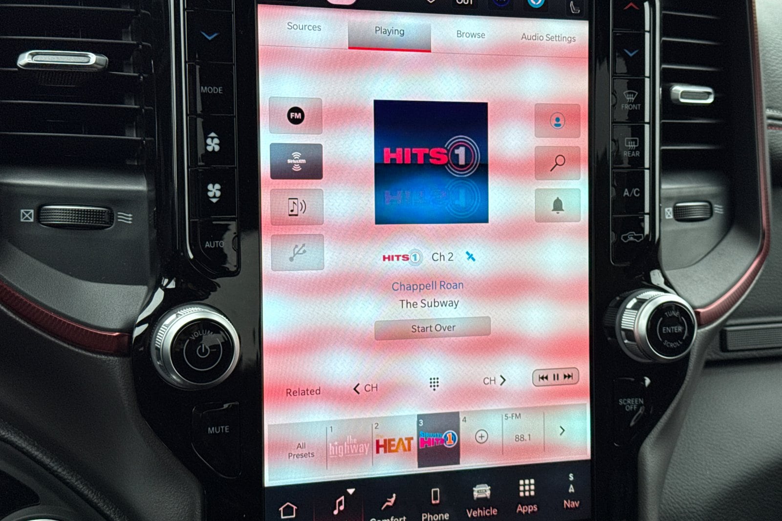 2026 RAM 1500 Rebel - Photo 13