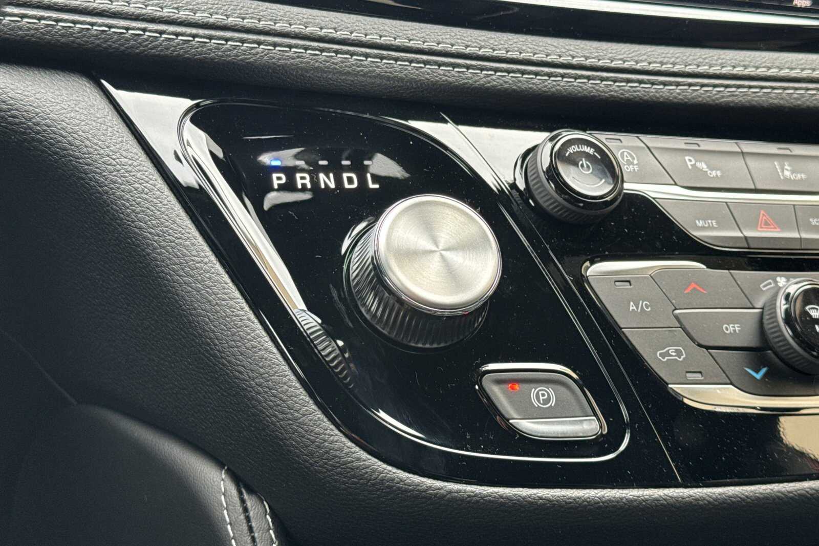 2026 Chrysler Pacifica Limited - Photo 20