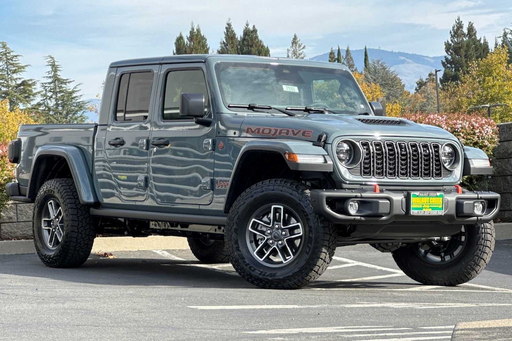 New 2026 Jeep Gladiator MOJAVE X 4X4 Pickup