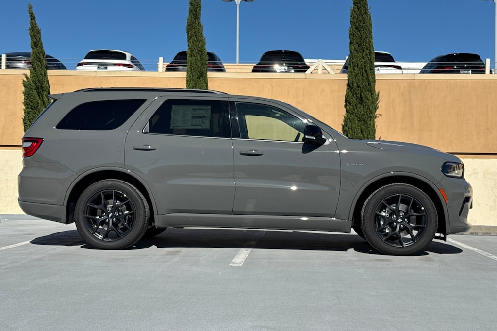 New 2026 Dodge Durango GT PLUS AWD HEMI V8 Sport Utility
