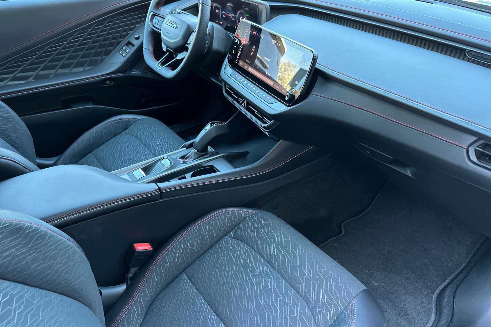 2025 Dodge Charger Daytona R/T - Photo 12