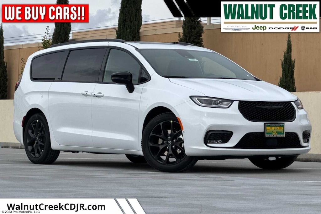 New 2026 Chrysler Pacifica LIMITED Passenger Van