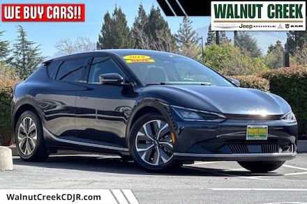 2022 Kia EV6 Light SUV