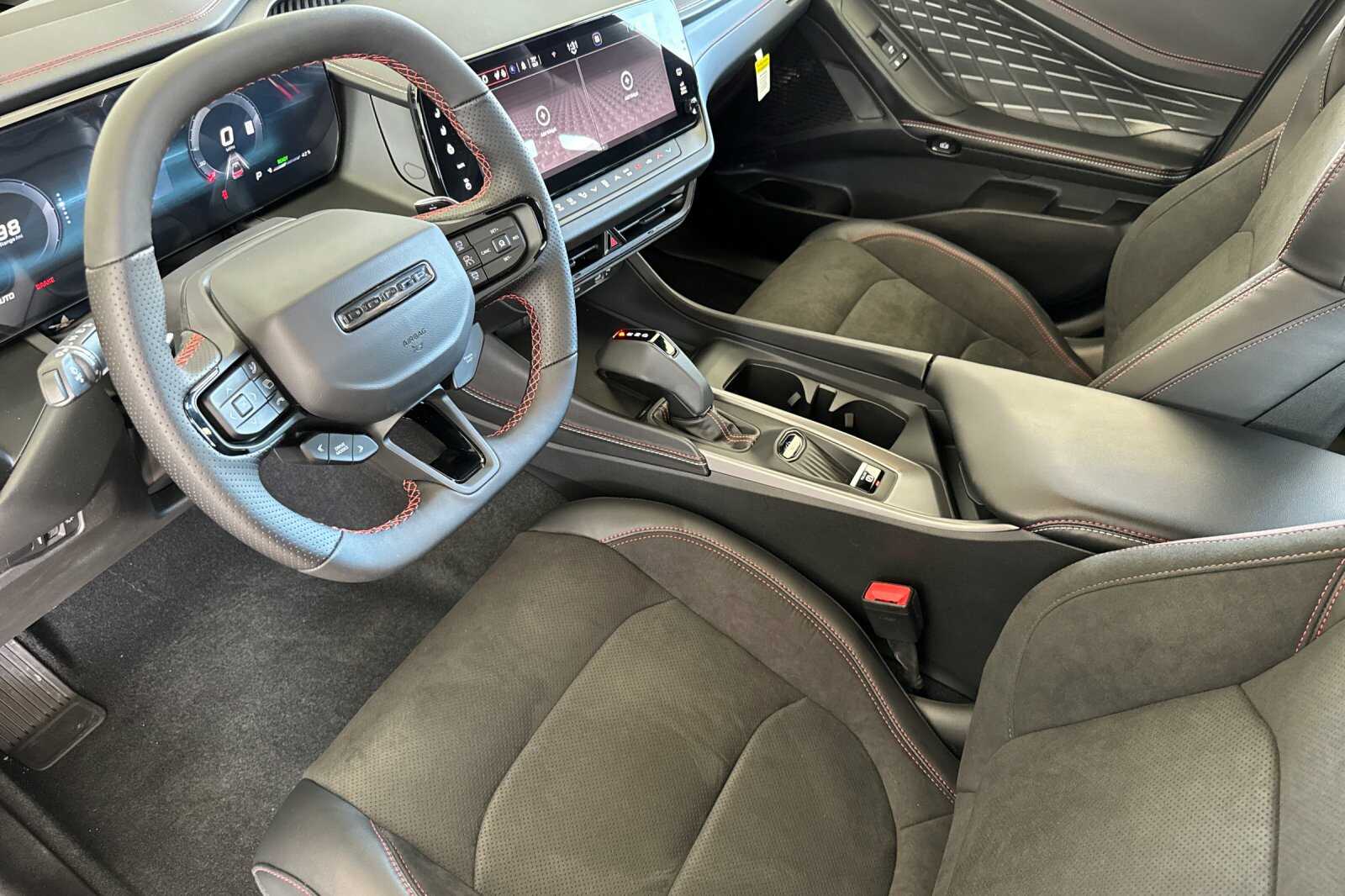 2026 Dodge Charger Daytona Scat Pack - Photo 7