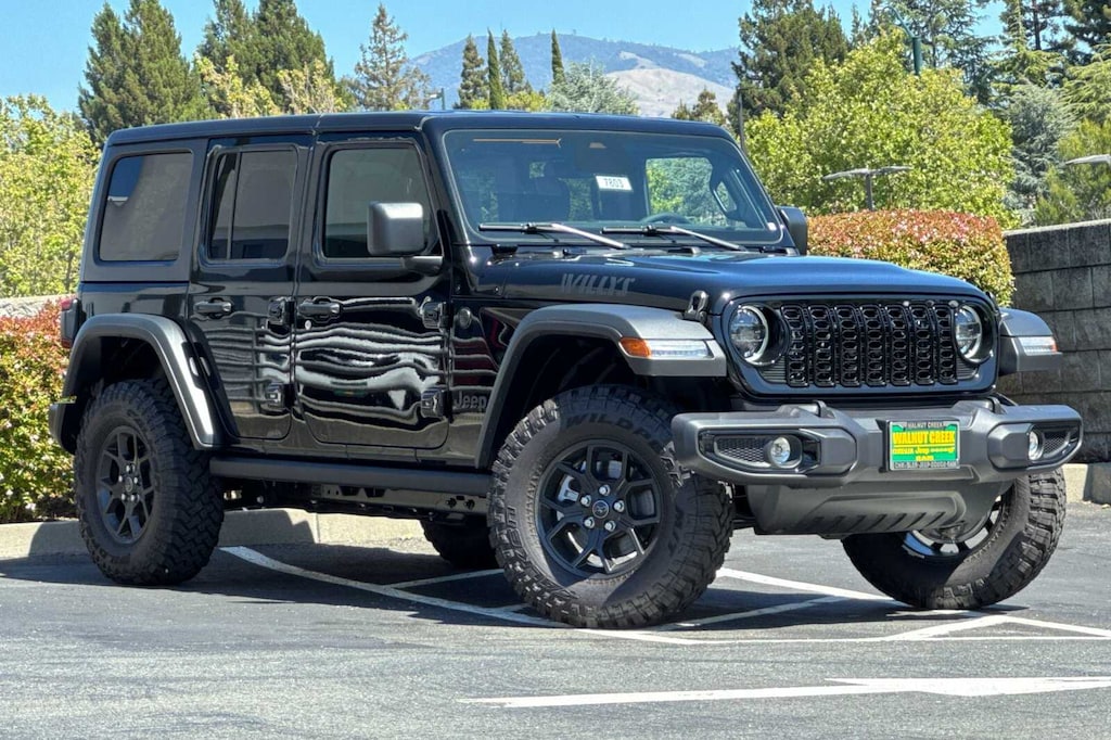 New 2026 Jeep Wrangler 4-DOOR WILLYS Sport Utility
