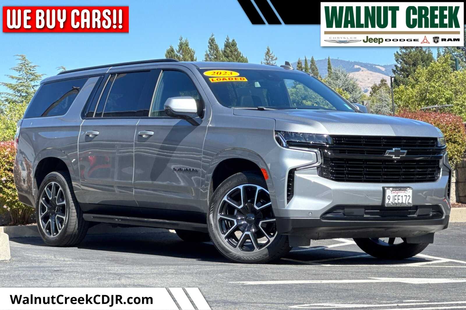 2023 Chevrolet Suburban 4WD 1500 RST's photo