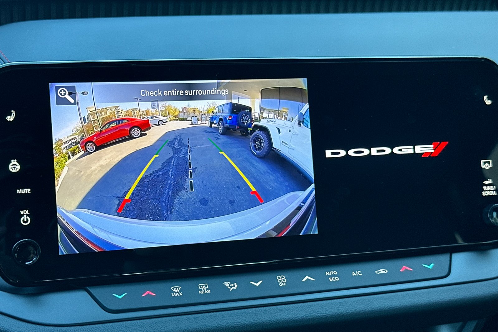 2025 Dodge Charger Daytona R/T - Photo 16