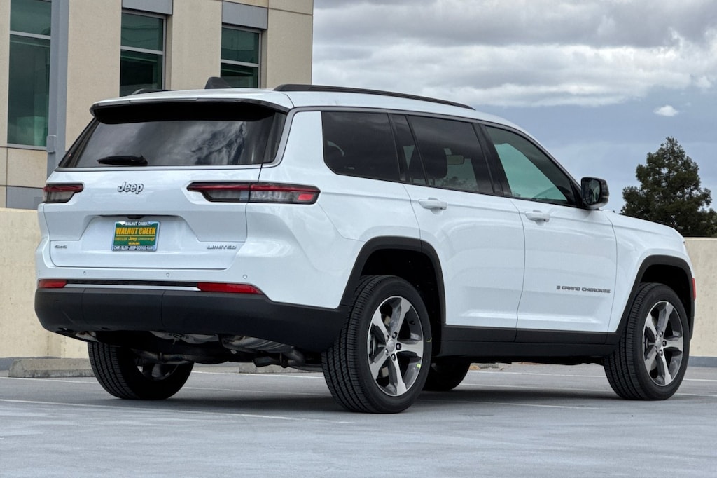 New 2026 Jeep Grand Cherokee L LIMITED 4X4 Sport Utility