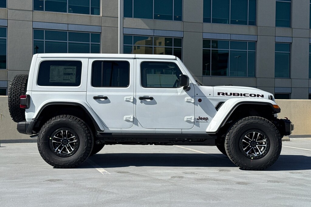New 2026 Jeep Wrangler 4-DOOR RUBICON X Sport Utility