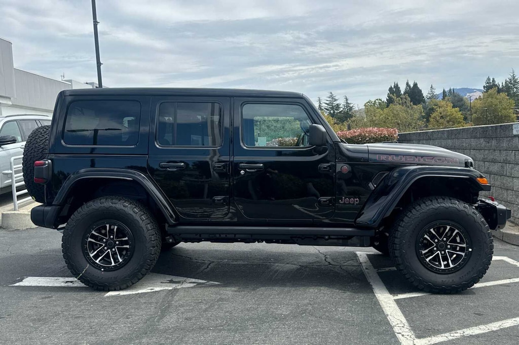 New 2026 Jeep Wrangler 4-Door Recon 4x4 Sport Utility