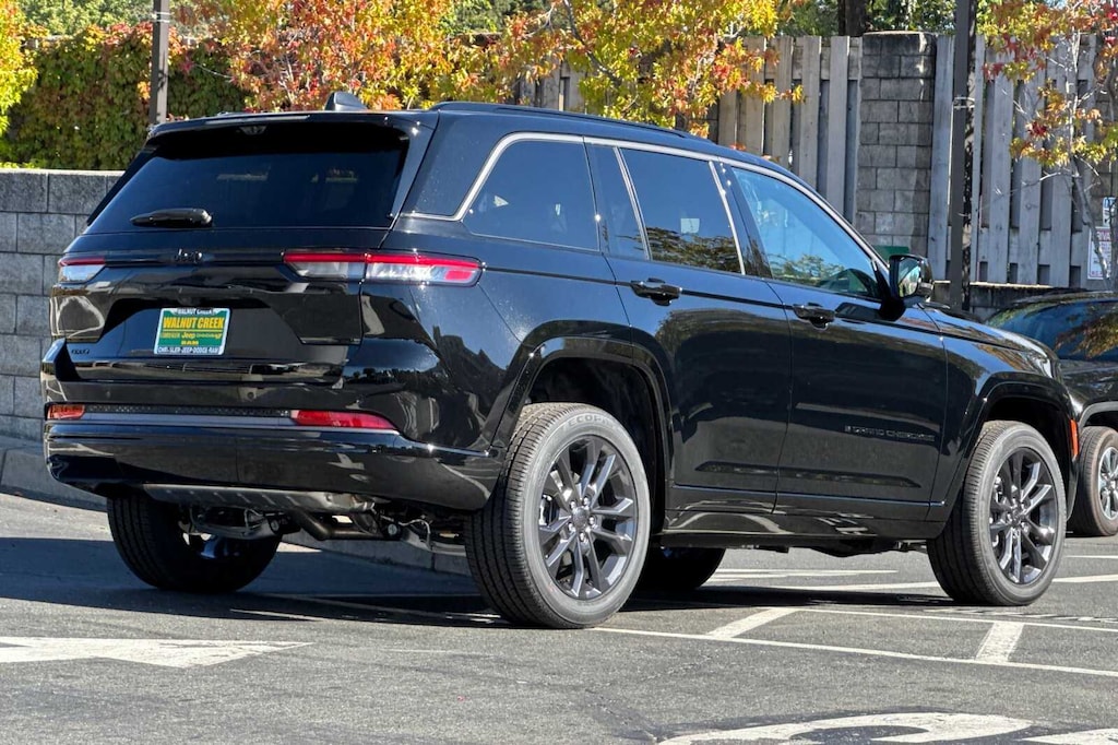 New 2026 Jeep Grand Cherokee Limited Reserve 4x4 Sport Utility
