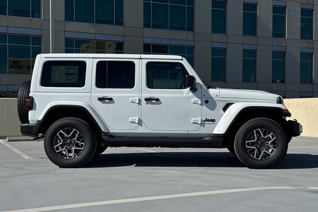 New 2026 Jeep Wrangler 4-DOOR SAHARA Sport Utility