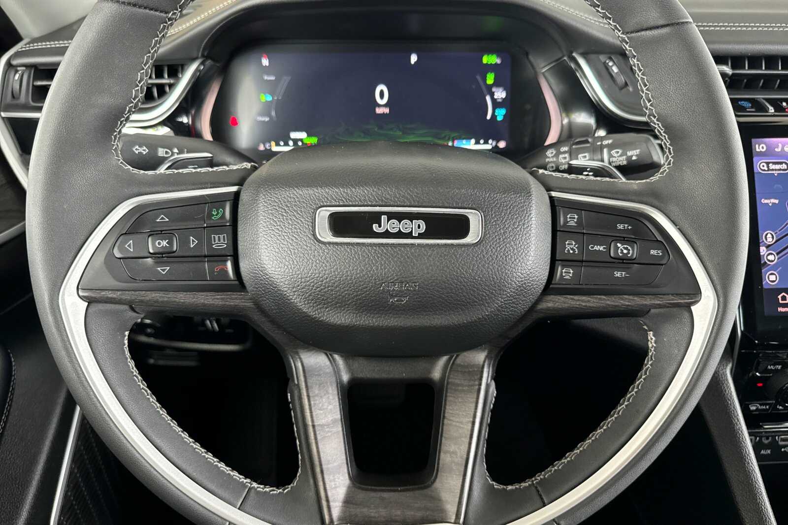 2022 Jeep Grand Cherokee 4xe | CarEdge | CarEdge