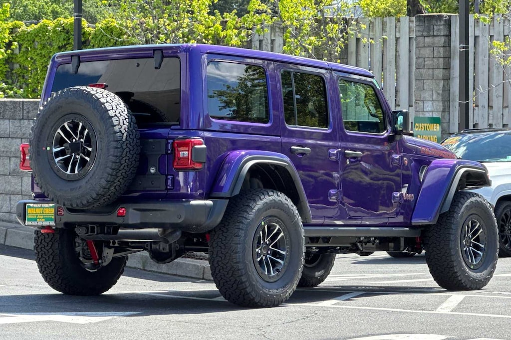 New 2026 Jeep Wrangler 4-DOOR RUBICON X Sport Utility