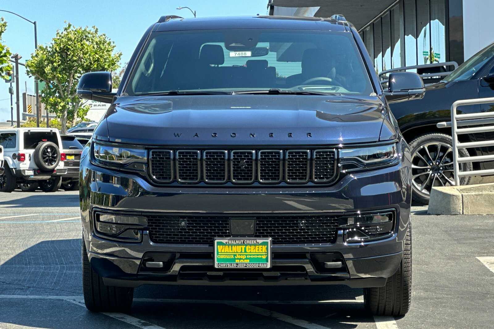 2025 Jeep Wagoneer Series II - Photo 6