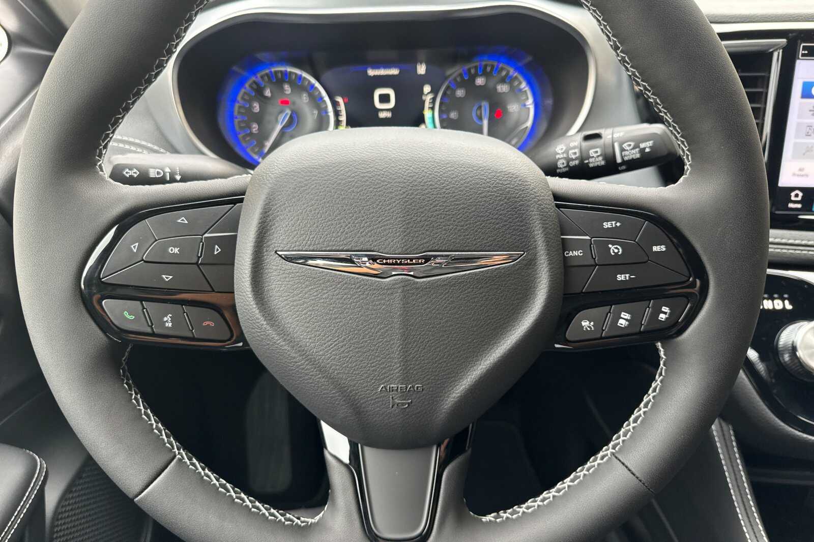 2026 Chrysler Pacifica Limited - Photo 22