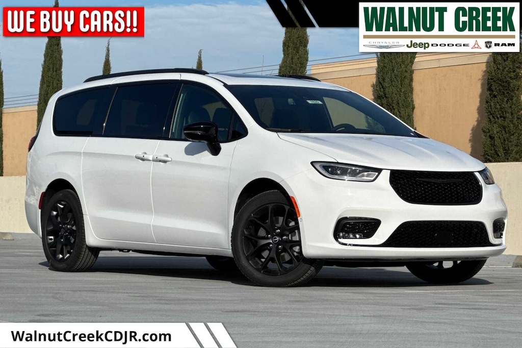 New 2026 Chrysler Pacifica LIMITED AWD Passenger Van