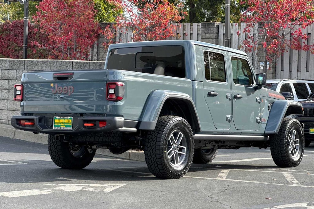 New 2026 Jeep Gladiator MOJAVE X 4X4 Pickup