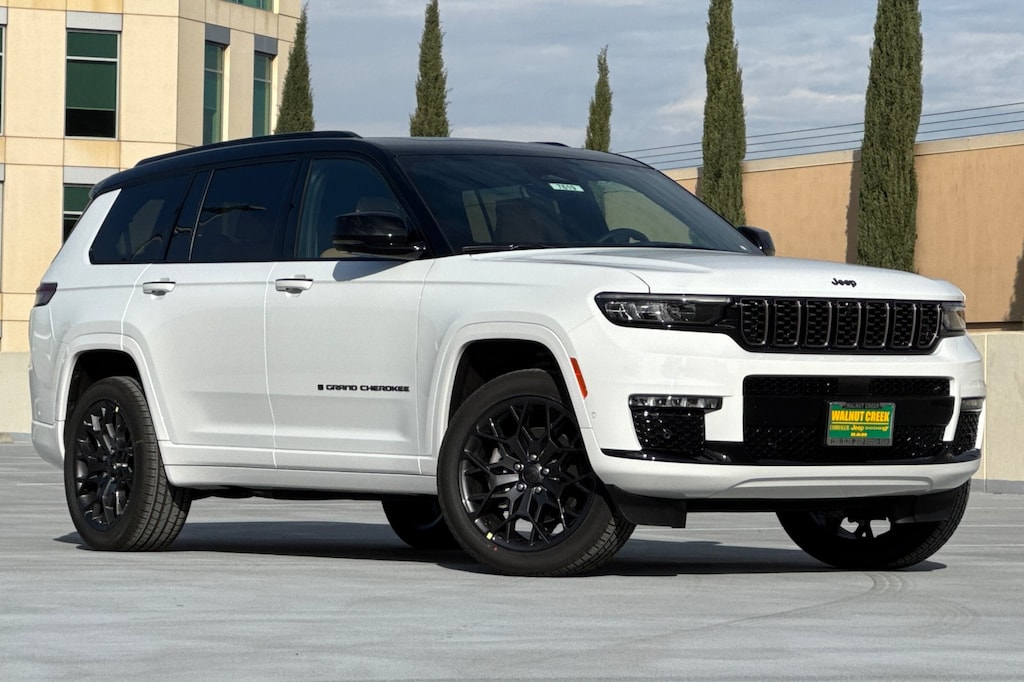 New 2025 Jeep Grand Cherokee L SUMMIT 4X4 Sport Utility