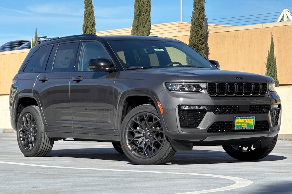 New 2026 Jeep Grand Cherokee SUMMIT 4X4 Sport Utility