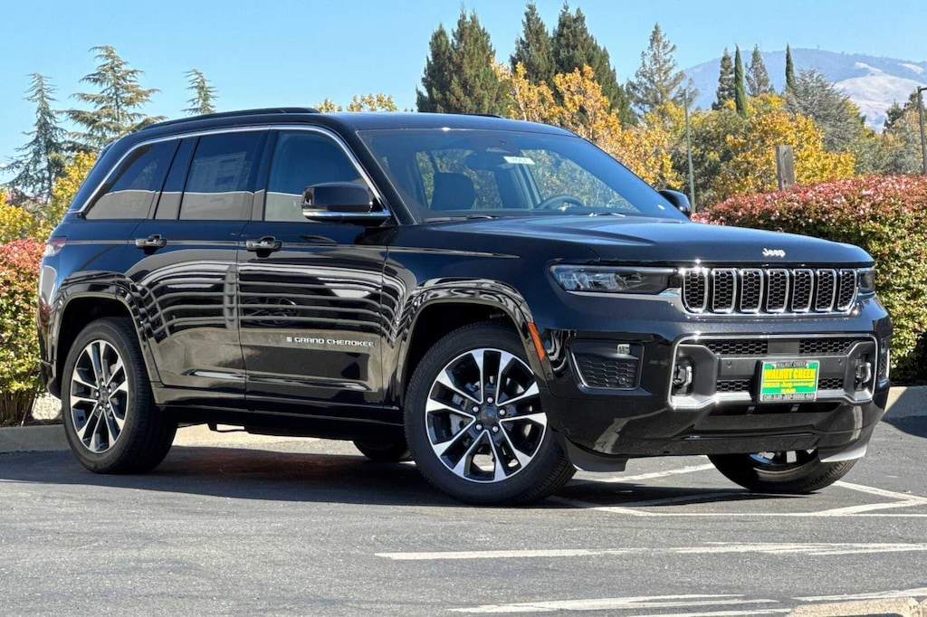 New 2025 Jeep Grand Cherokee OVERLAND 4X4 Sport Utility