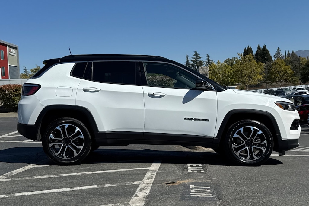 Used 2024 Jeep Compass Limited SUV