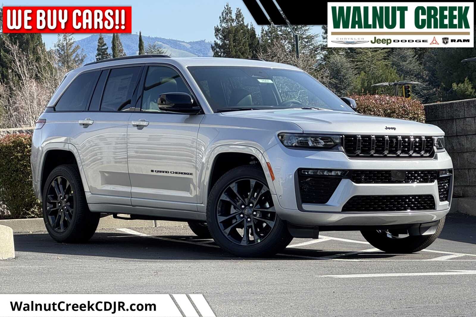 2026 Jeep Grand Cherokee Limited Reserve 4x4's photo