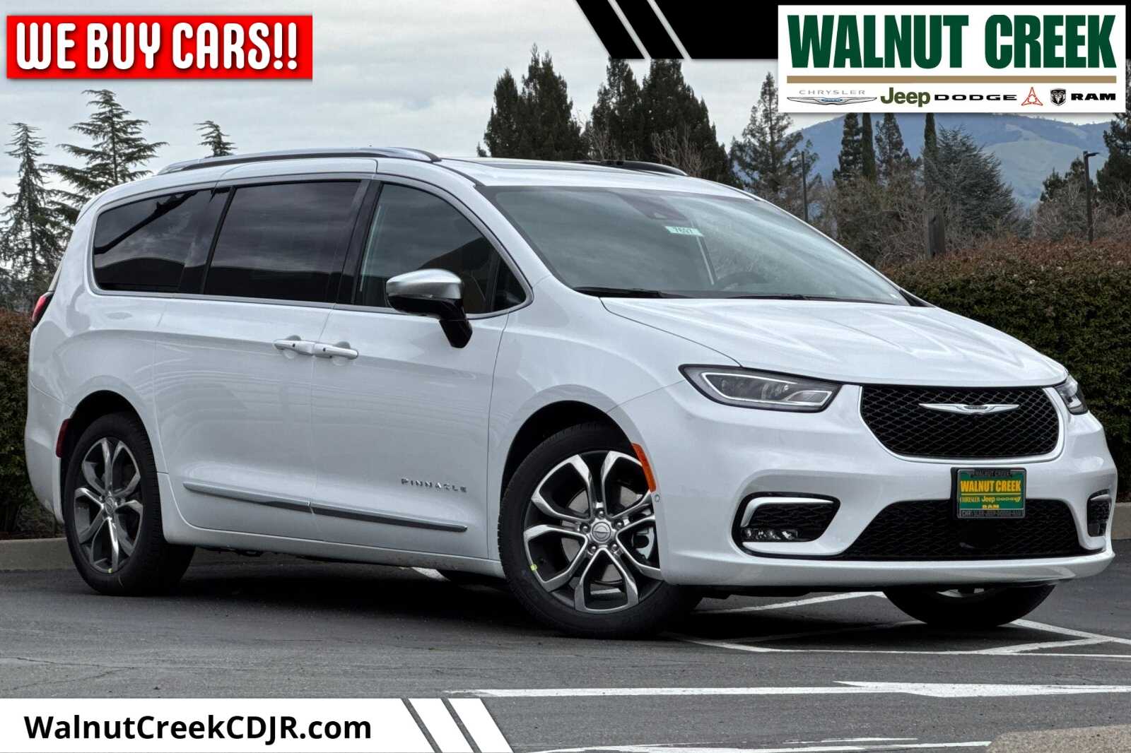 2026 Chrysler Pacifica Pinnacle's photo