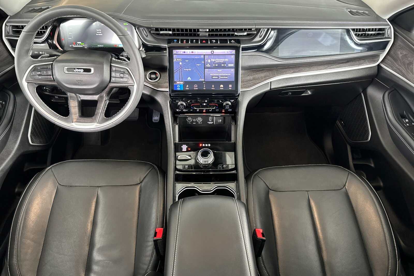 2022 Jeep Grand Cherokee 4xe | CarEdge | CarEdge