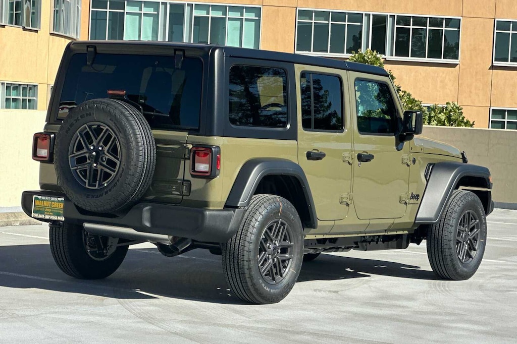 New 2026 Jeep Wrangler 4-DOOR SPORT S Sport Utility