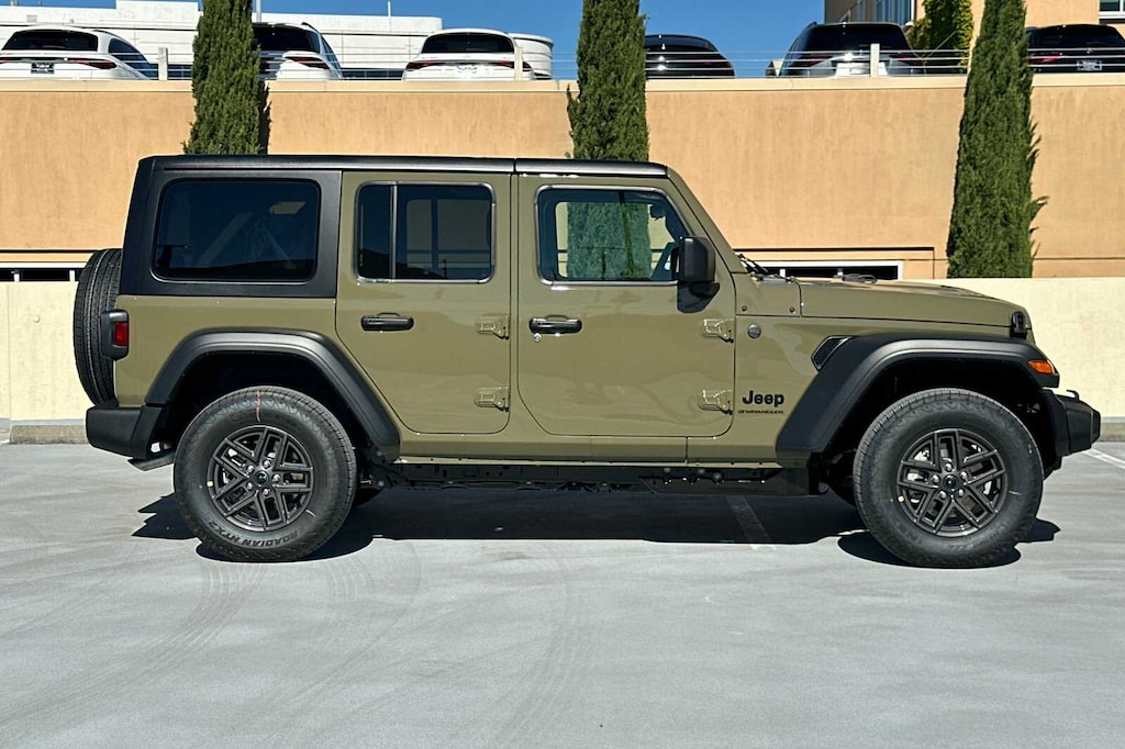 New 2026 Jeep Wrangler 4-DOOR SPORT S Sport Utility