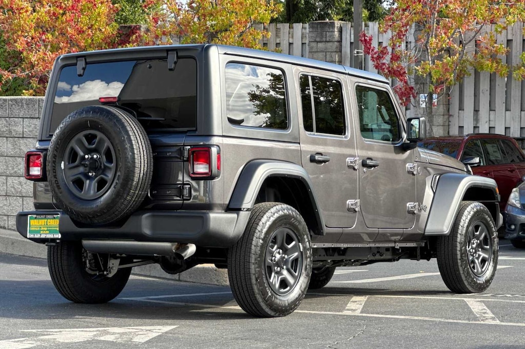 New 2026 Jeep Wrangler 4-DOOR SPORT Sport Utility