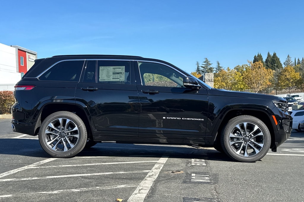 New 2025 Jeep Grand Cherokee OVERLAND 4X4 Sport Utility