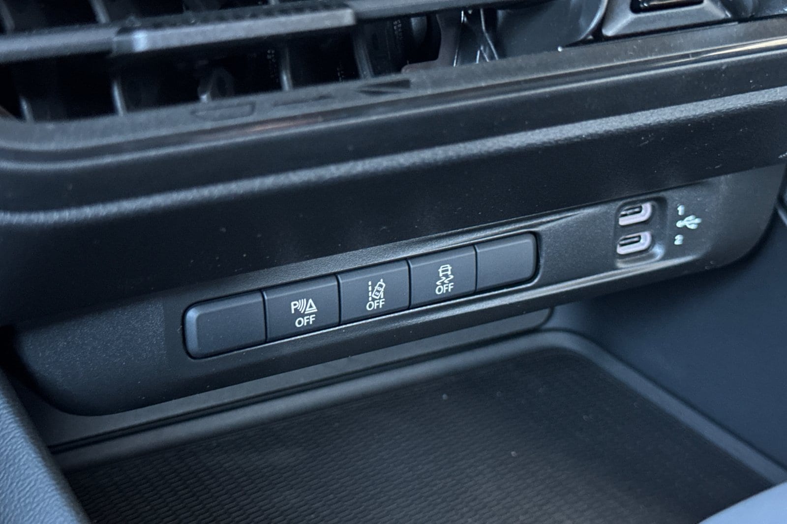 2025 Dodge Charger Daytona R/T - Photo 17