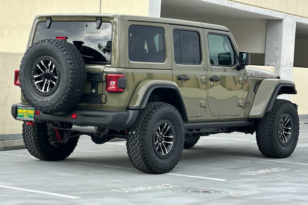 New 2026 Jeep Wrangler 4-DOOR RUBICON X Sport Utility
