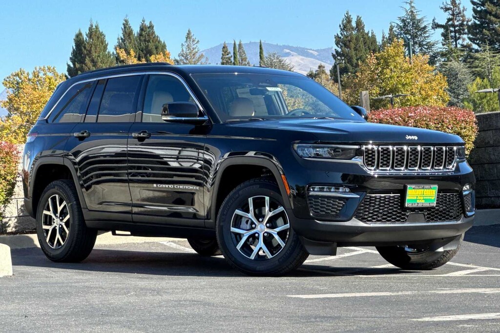 New 2025 Jeep Grand Cherokee LIMITED 4X4 Sport Utility