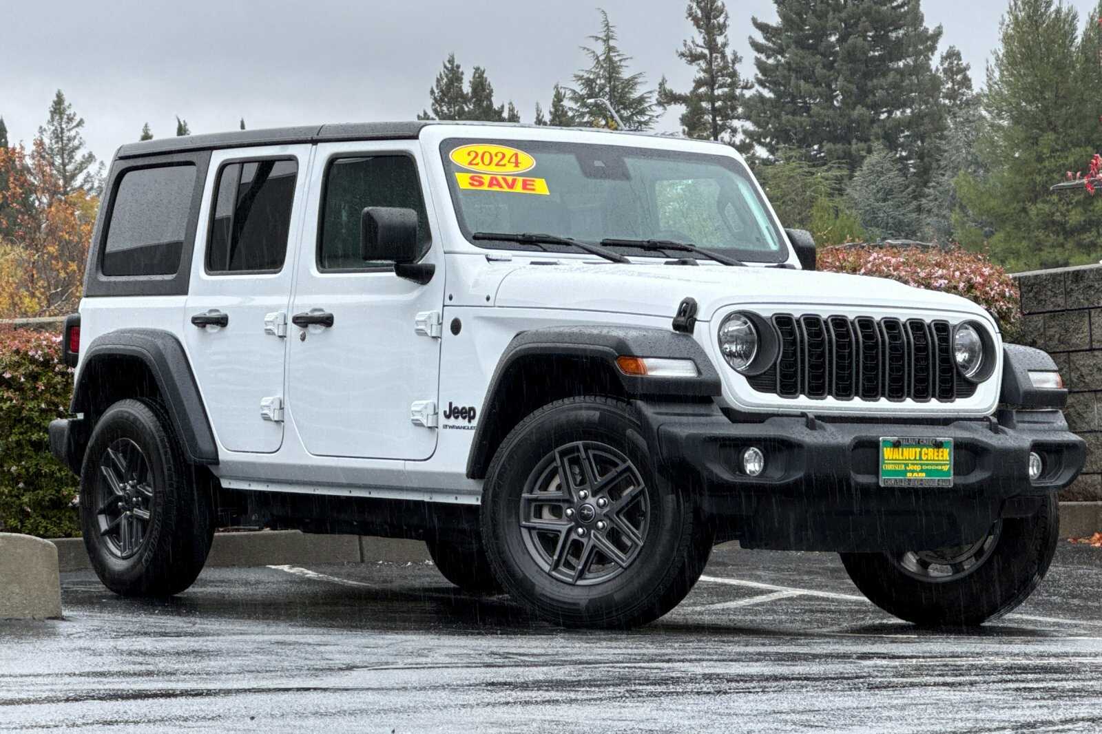 2024 Jeep Wrangler Unlimited Sport S photo 2