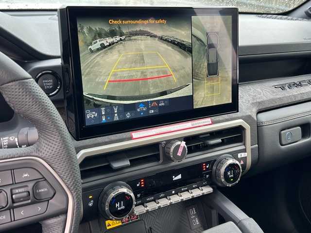 Thumbnail: 2024 Toyota Tacoma - 29