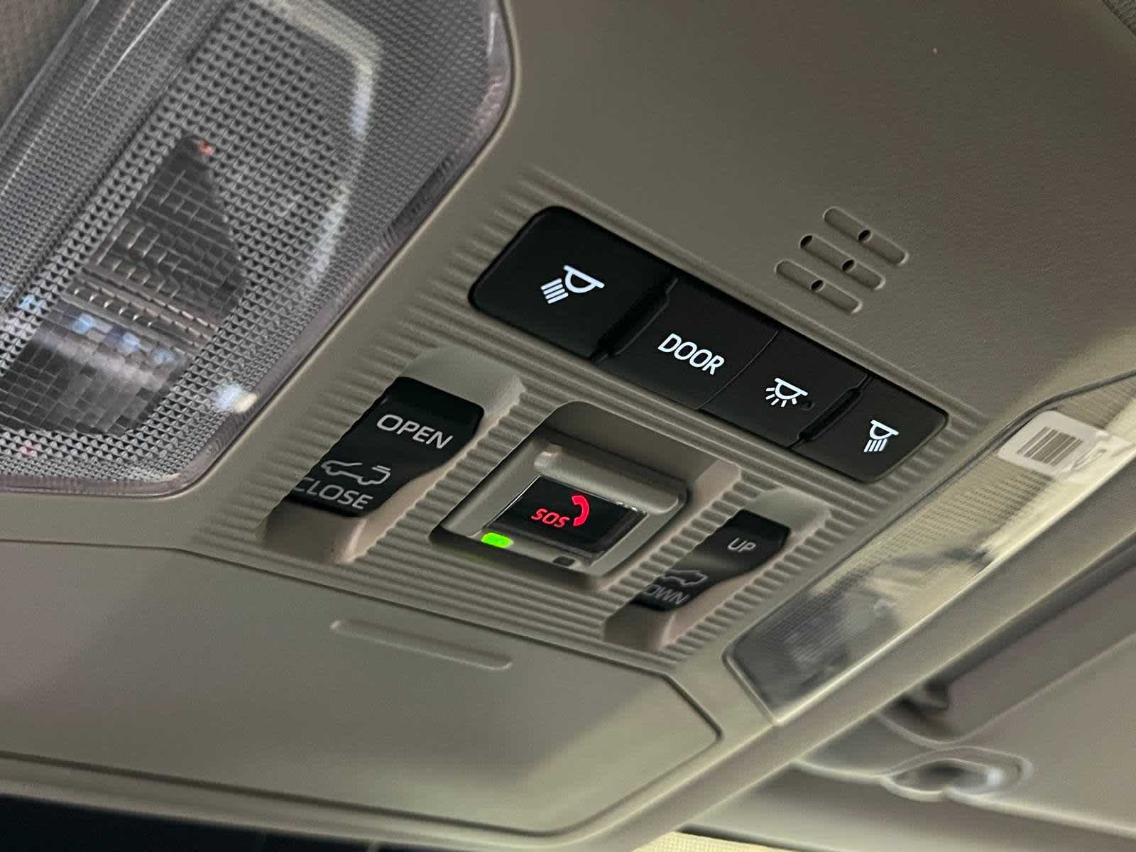 Thumbnail: 2025 Toyota RAV4 - 28