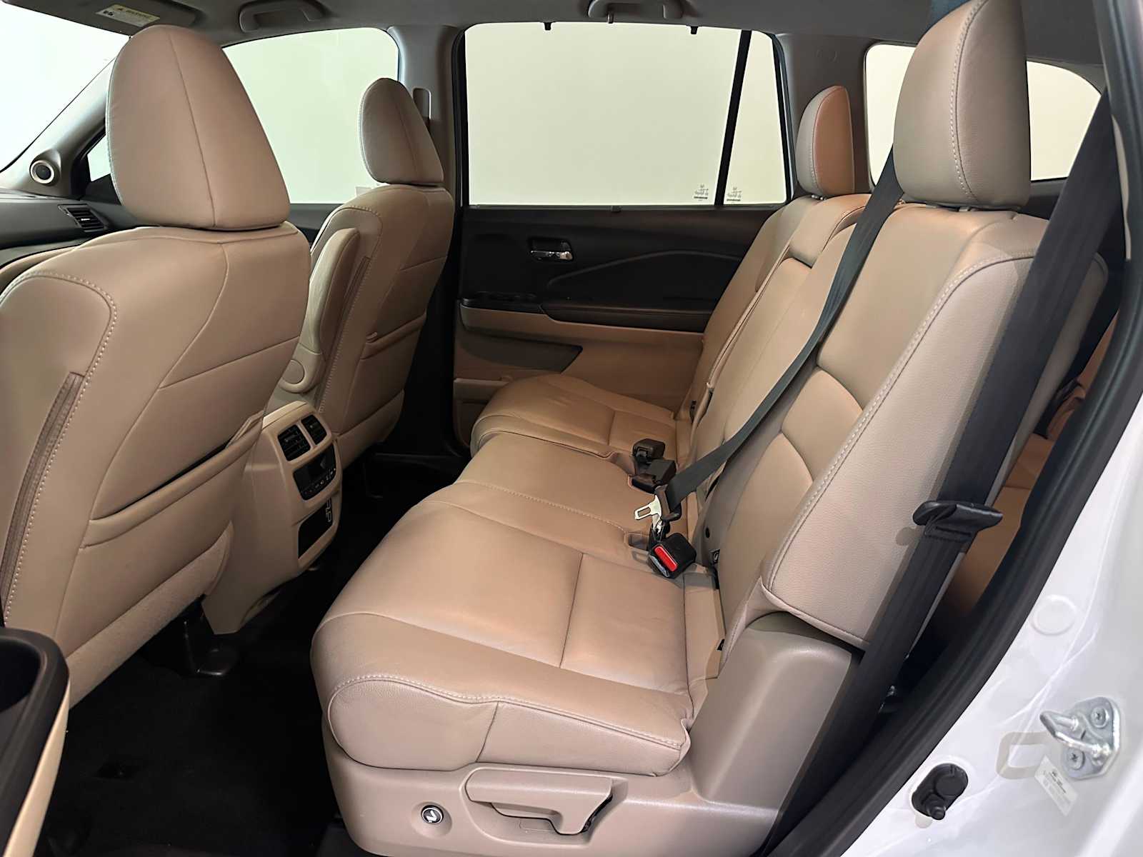 Thumbnail: 2022 Honda Pilot - 23