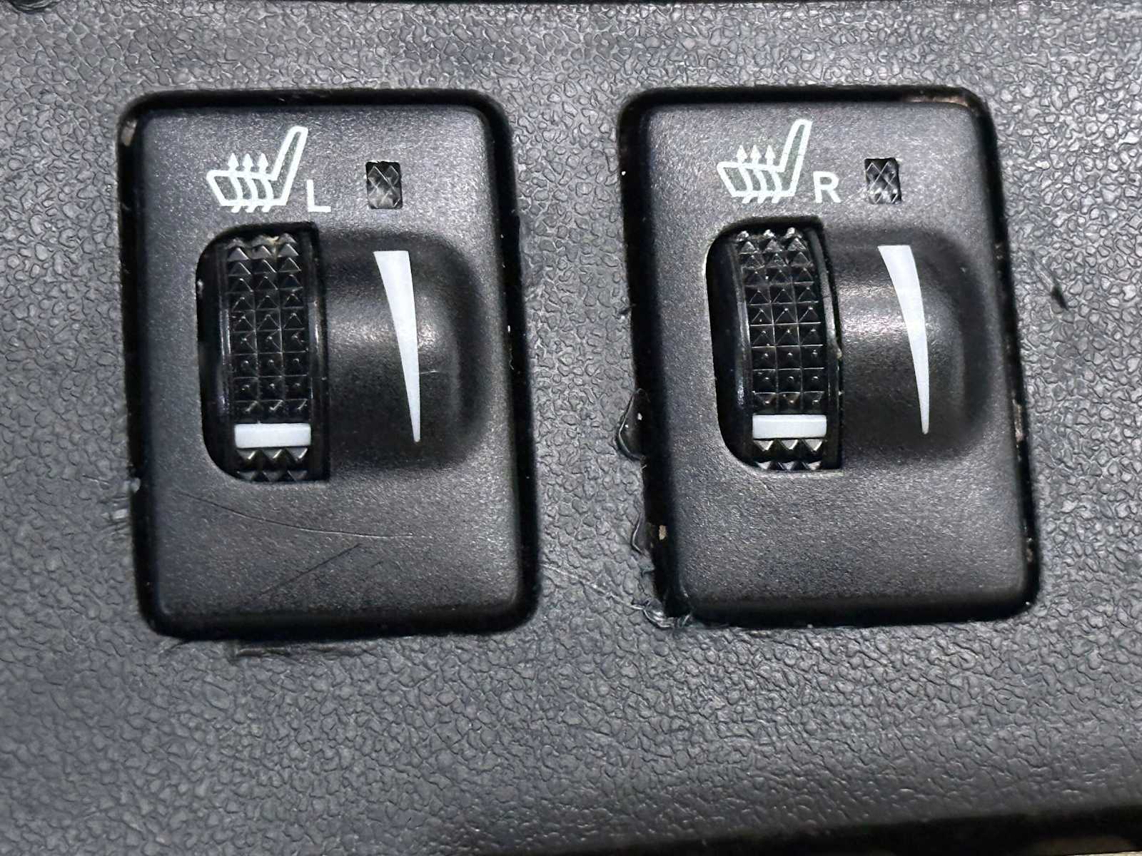 Thumbnail: 2015 Toyota Highlander - 19